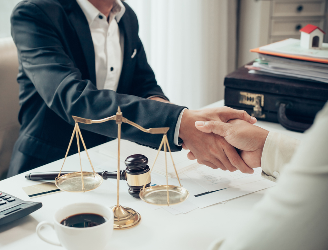 تجربه موکلین و مراجعین